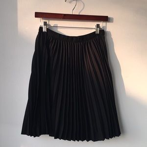 Pleated Mini Skirt